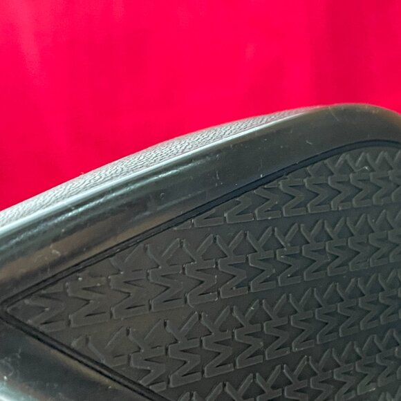 Michael Kors Brown Leather Knee- High Boots with 2.5 inch heel. Size 10 - Picture 7 of 7